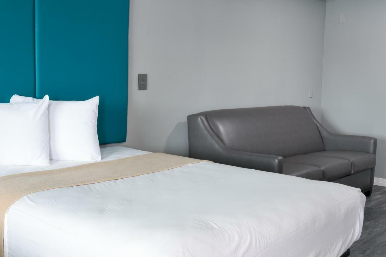 Tilbury Hotel Glendale